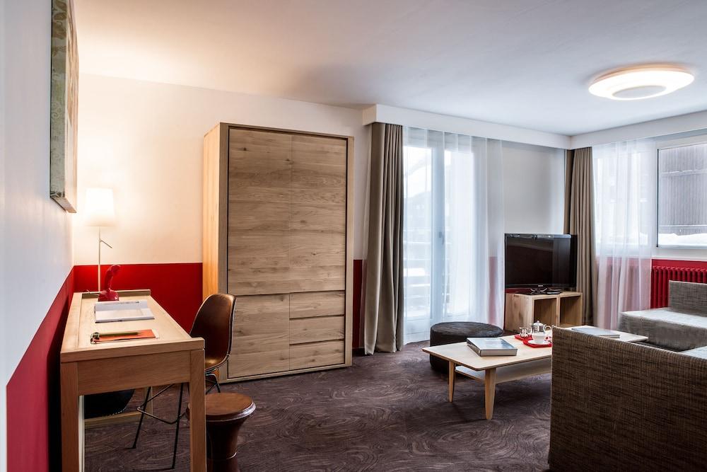 Hotel Ormelune Val-dʼIsère Exteriör bild